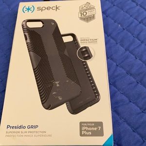 Speck I Phone 7 plus Phone case
